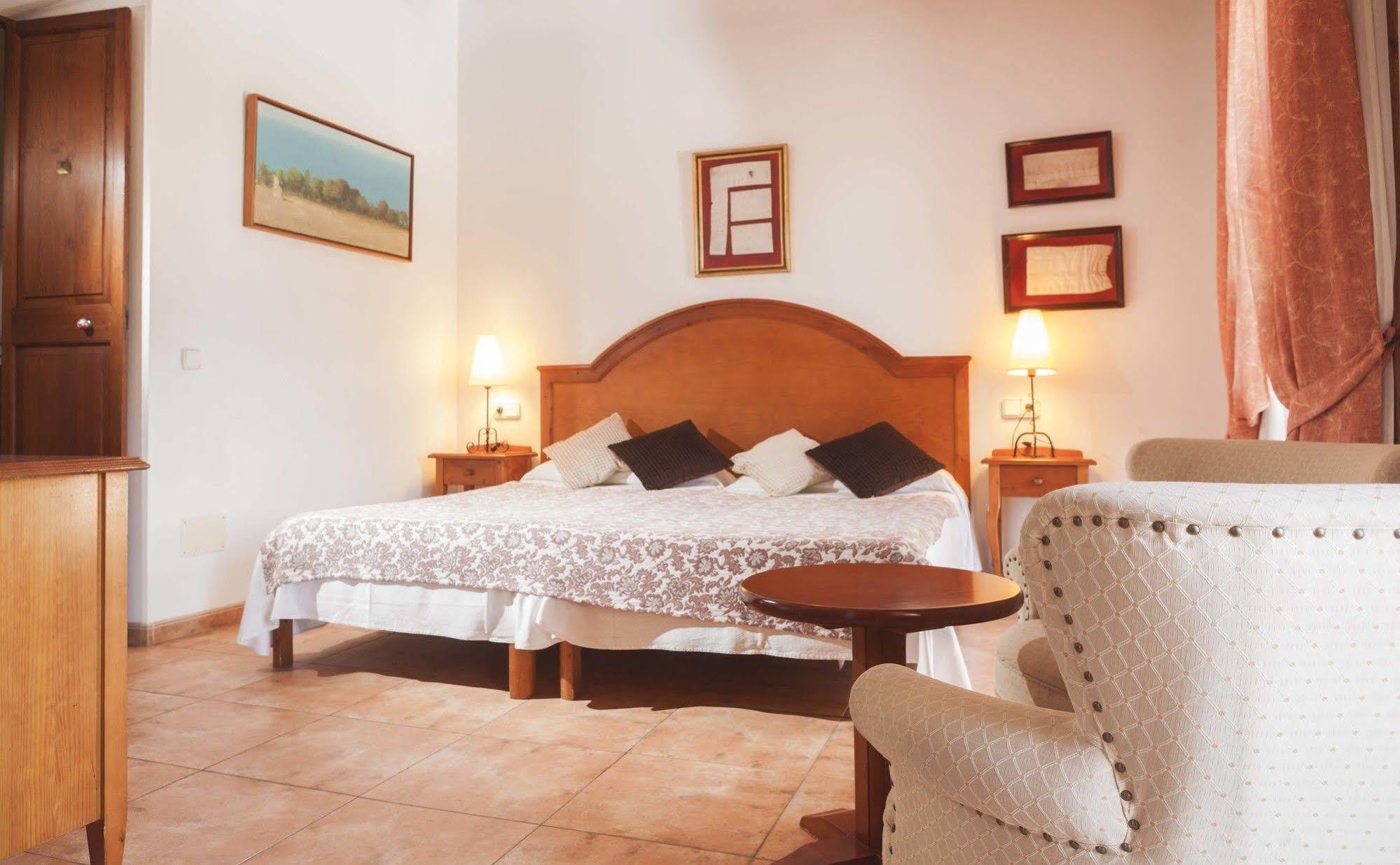 "Son Cleda" House Boutique, Adults Only Hotel Sineu  Buitenkant foto
